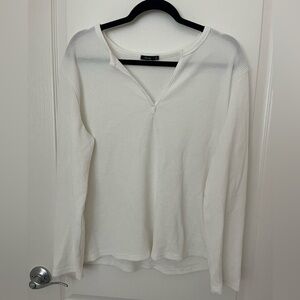 Women’s White Long Sleeve Top